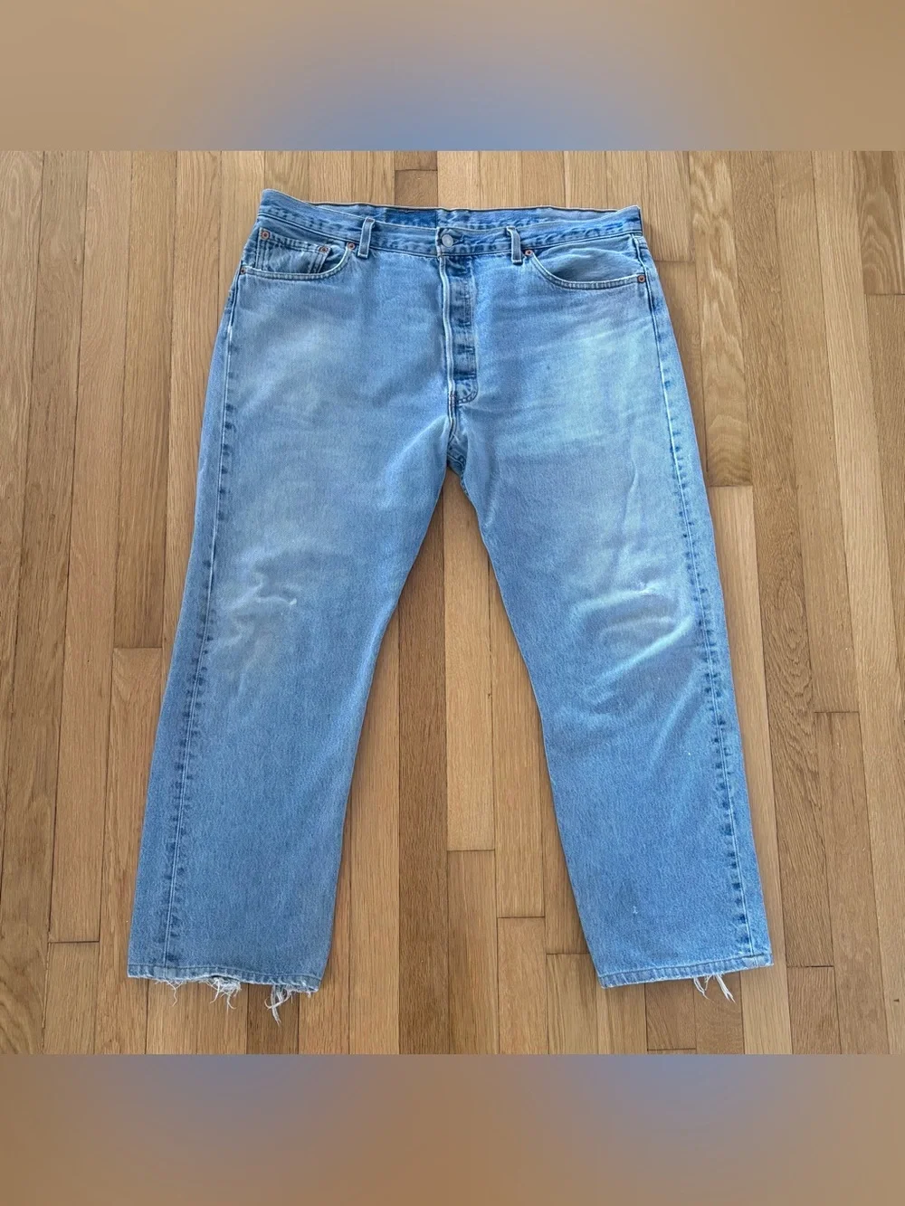 Vintage 90s Levis 501 Jeans Mens 40x30 Made in USA Faded Blue Button Fly 544
